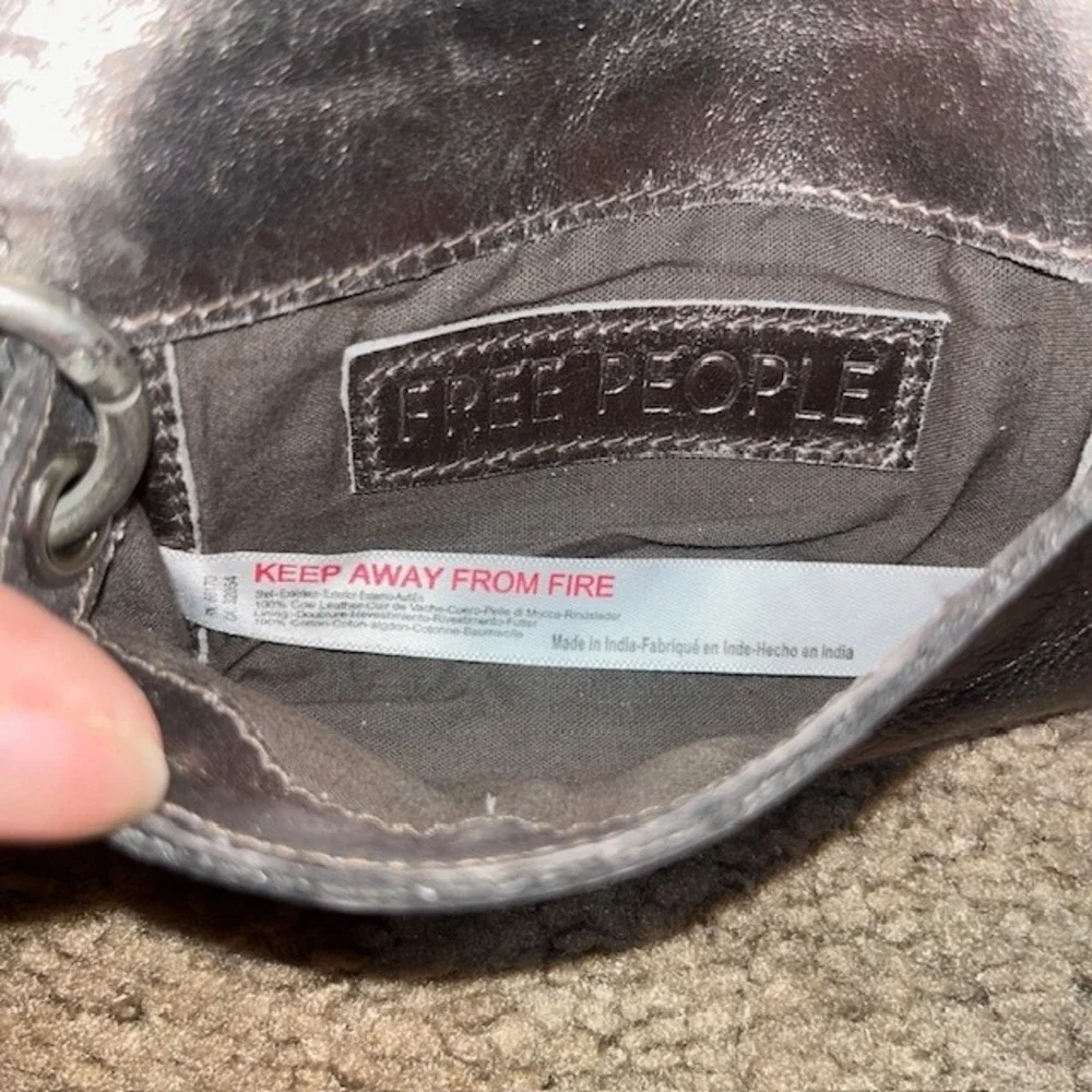 Free People Leather Wristlet Lanyard‎ Wallet Metallic Silver